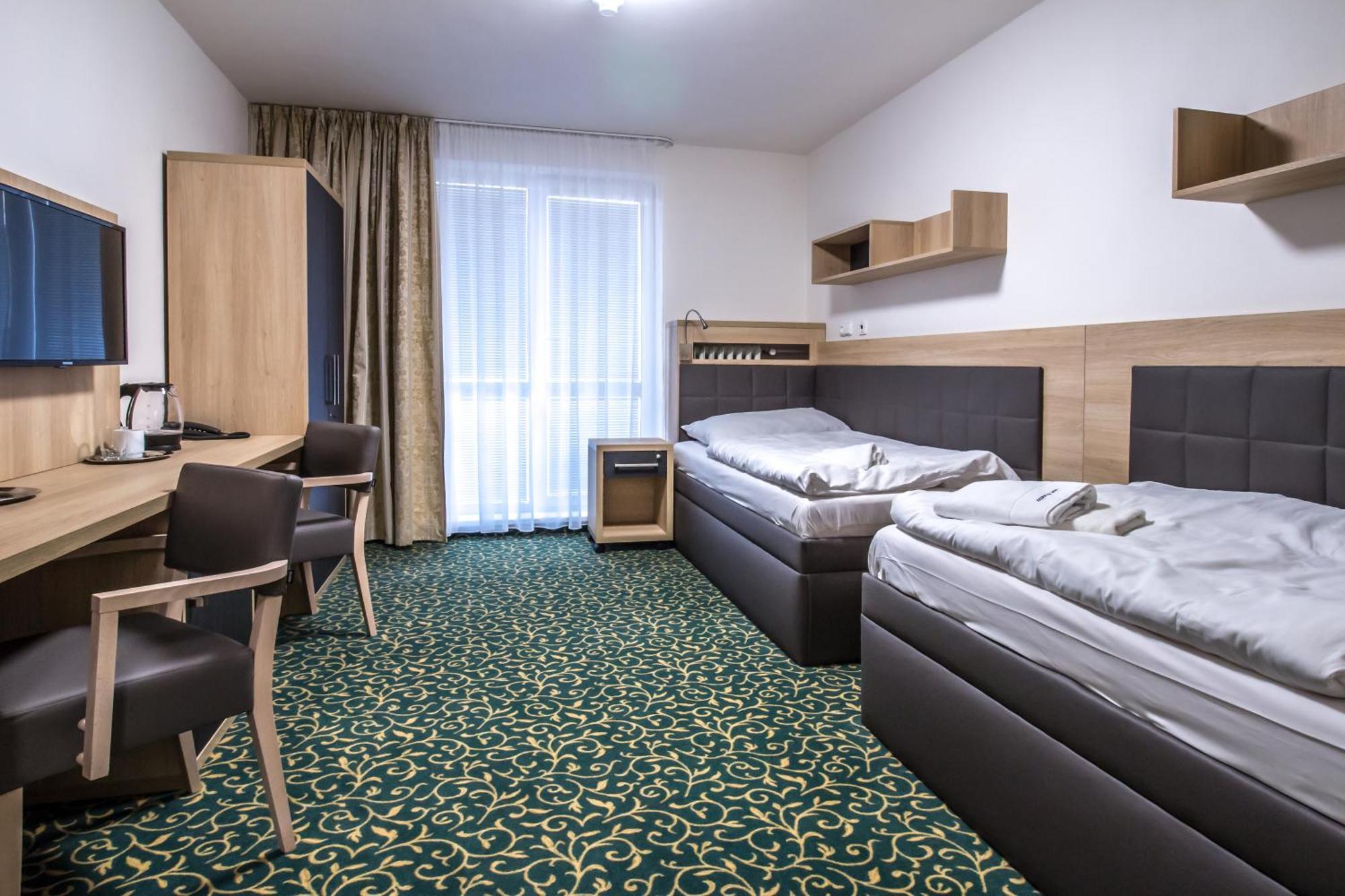 Rehabilitacni Sanatorium - Lazne Darkov Hotel Karviná Kültér fotó